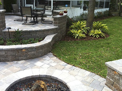 A patio with a fire pit in Boynton Beach